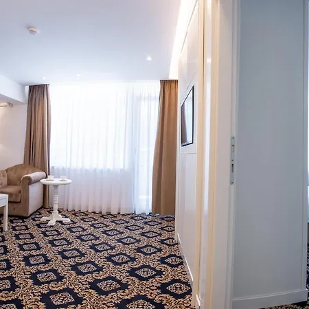 Hotel Belvedere 3*